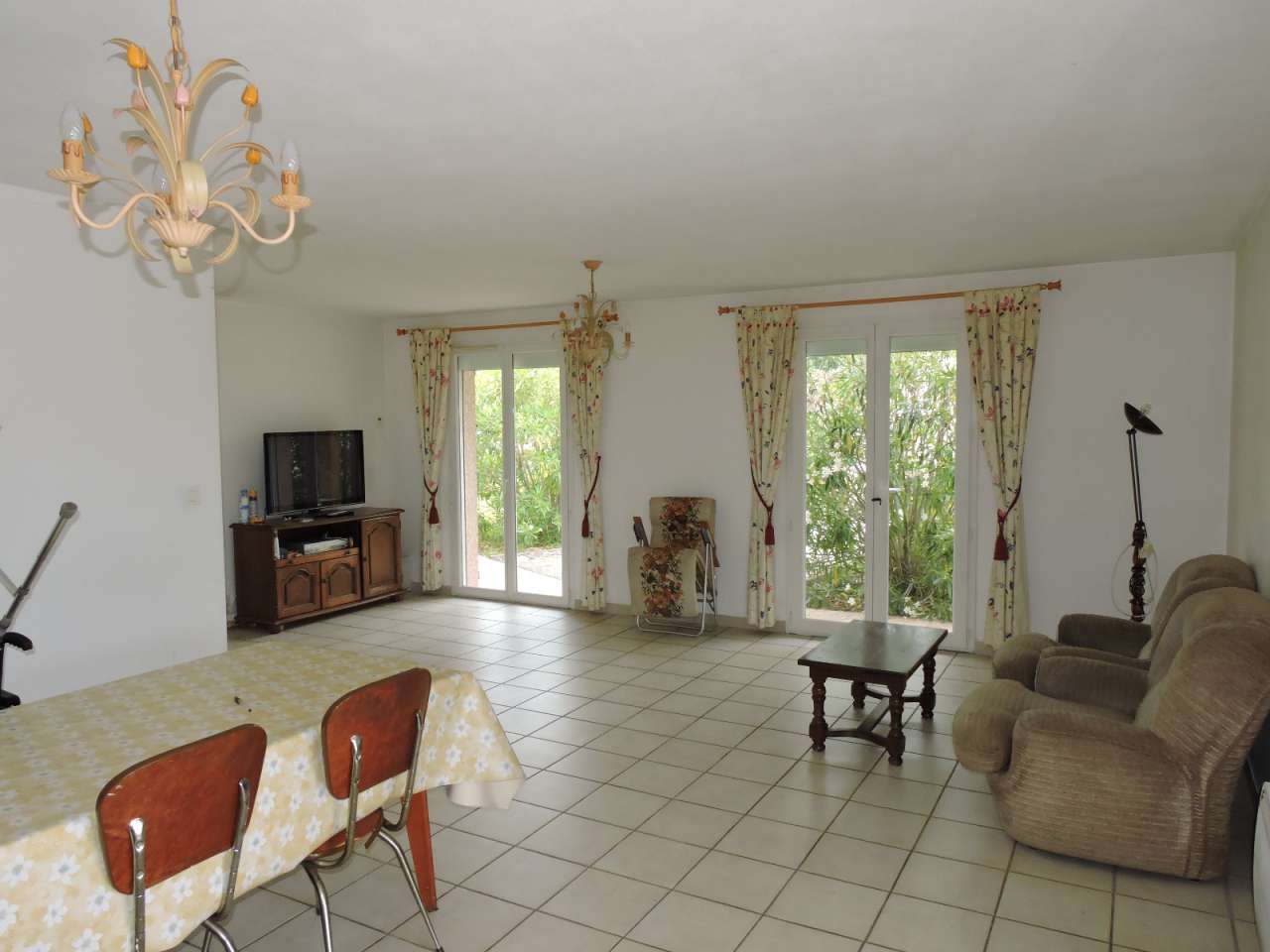 Pretty 4 bedroom villa located in a quiet area in Dalou, close to Varilhes,