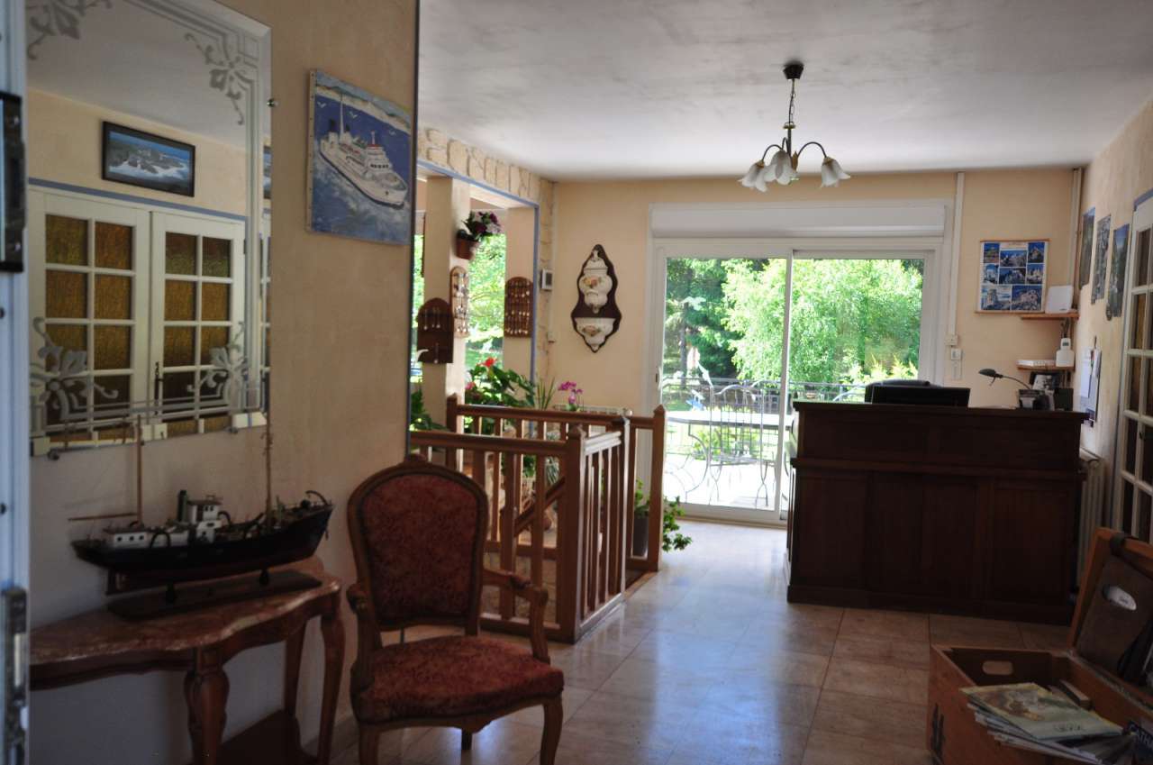 Beautifully presented 4 bedroom home which is ideally nestled right in the