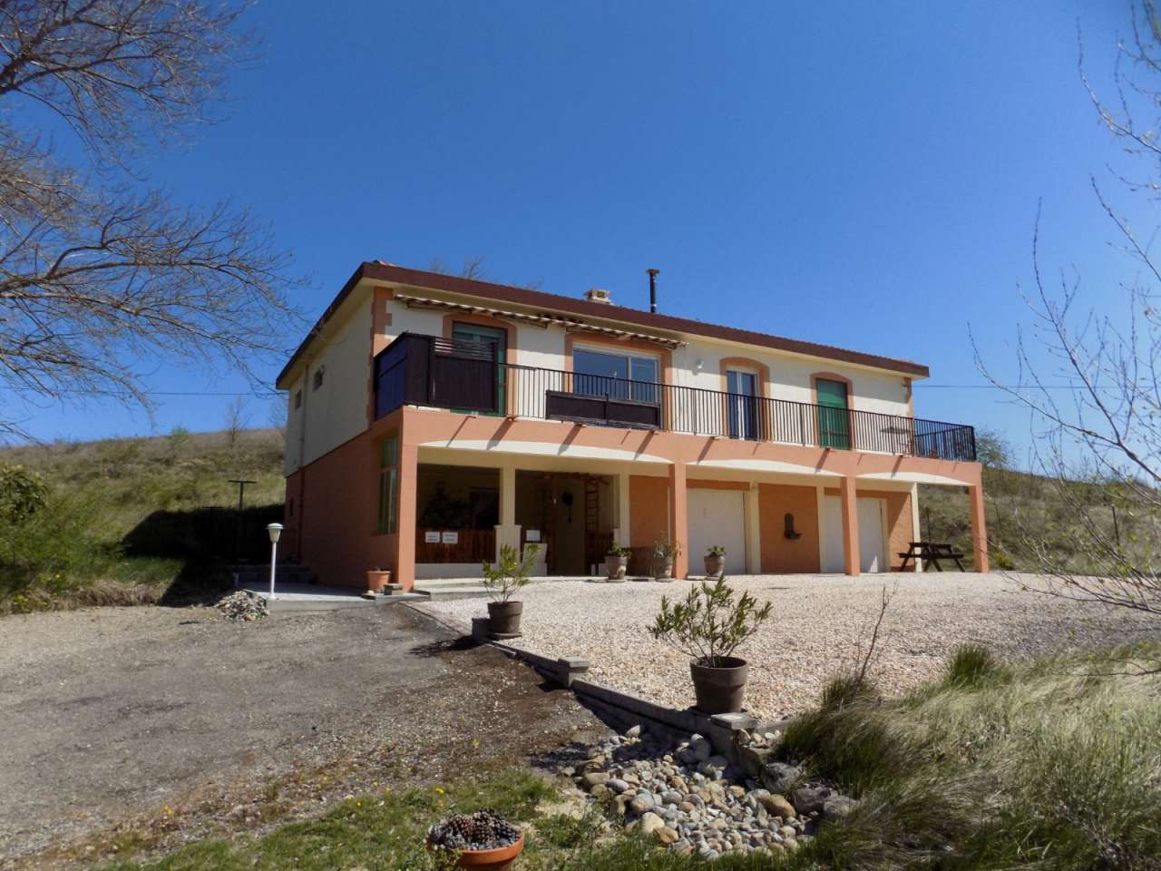 Fabulous 4 bedroom detached house ideally situated within a quiet setting j