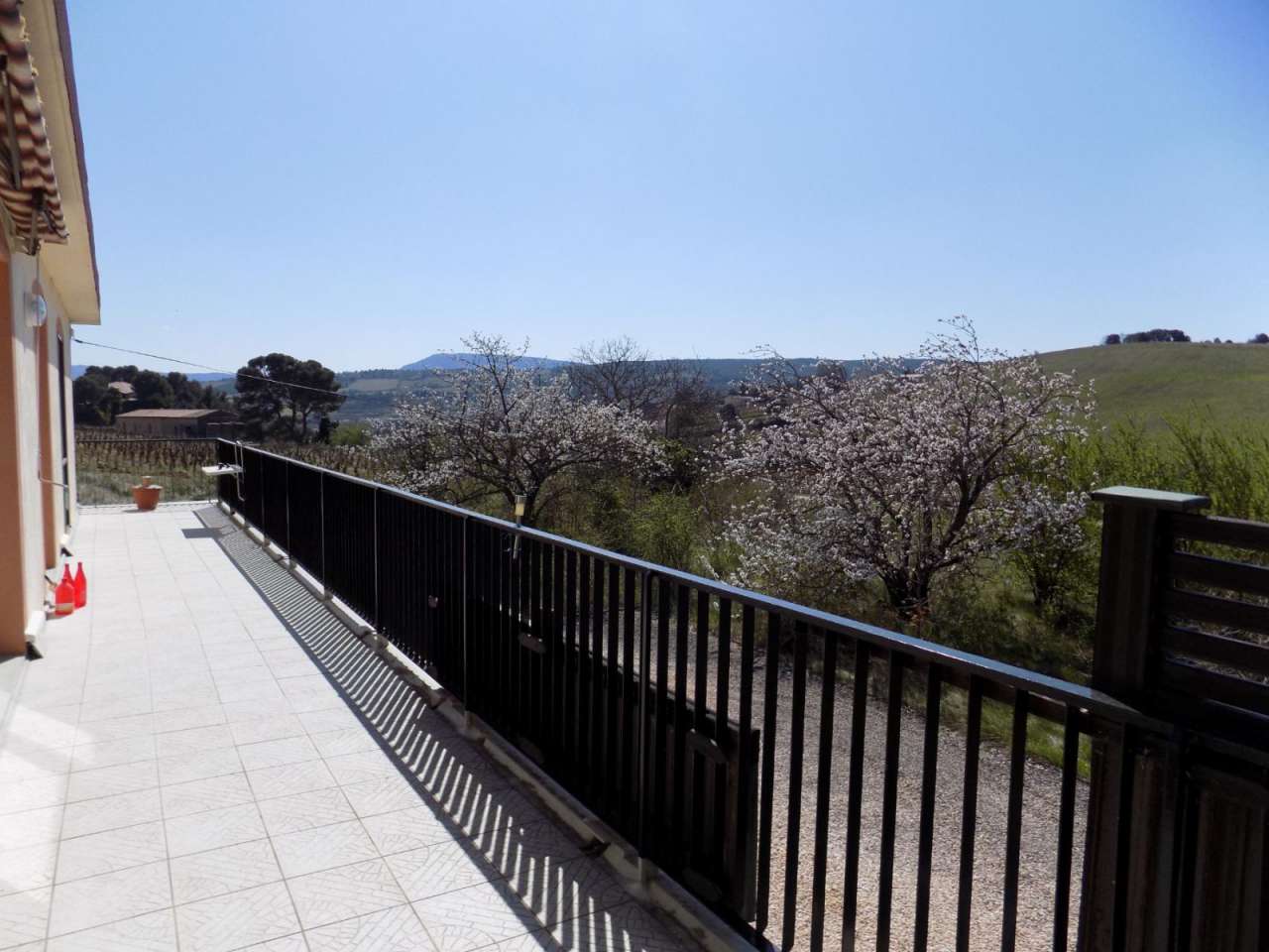 Fabulous 4 bedroom detached house ideally situated within a quiet setting j