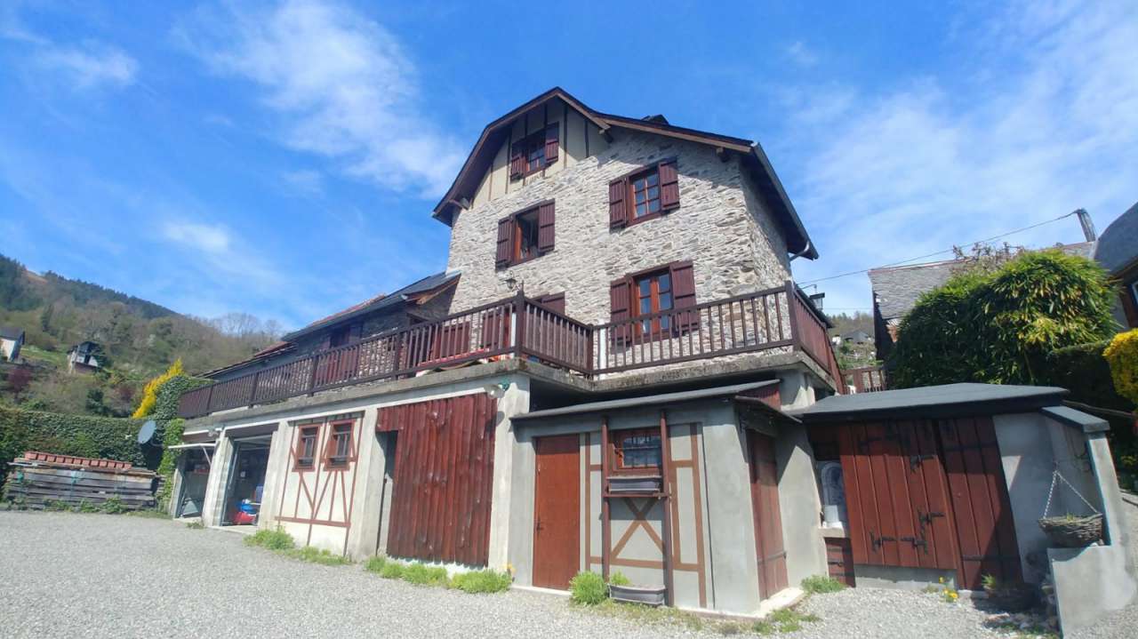 Spacious south facing stone built house which is ideally located in the cha