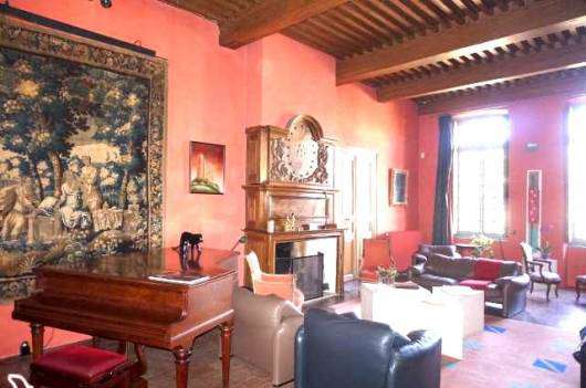 Spacious, 7 bedroom, fortified 13th Century listed historic castle, which h