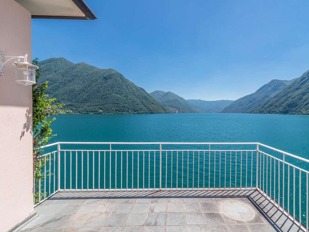 Lovingly Maintained 4 bedroom Villa for sale in Argegno, Lombardy