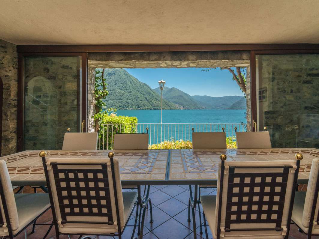 Lovingly Maintained 4 bedroom Villa for sale in Argegno, Lombardy