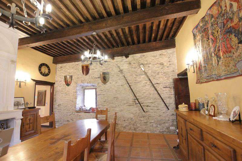 A unique and newly renovated Medieval property, offering a piece of history