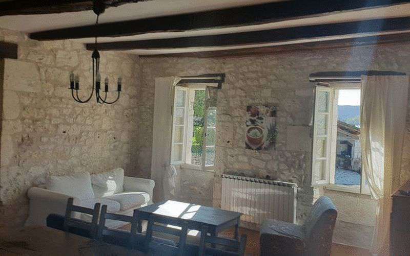 Excellent opportunity for income generation with this very impressive group