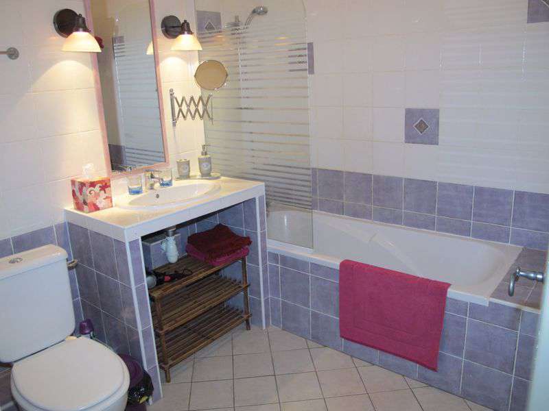 Full of character and charm, this spacious and beautifully presented Maison