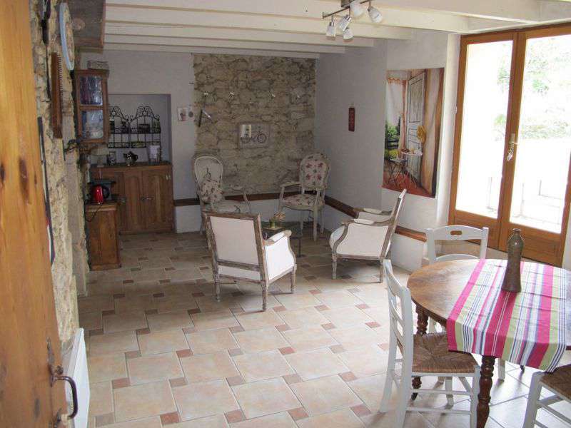 Full of character and charm, this spacious and beautifully presented Maison