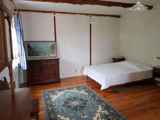 Grand and spacious stone built home, with a total well presented living are