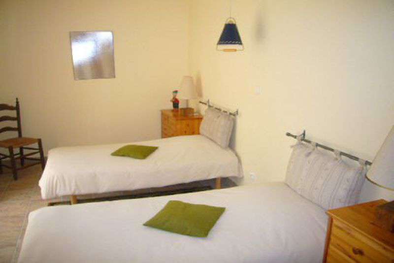 Appealing and versatile Minervois property made up of 2 houses, in a good l