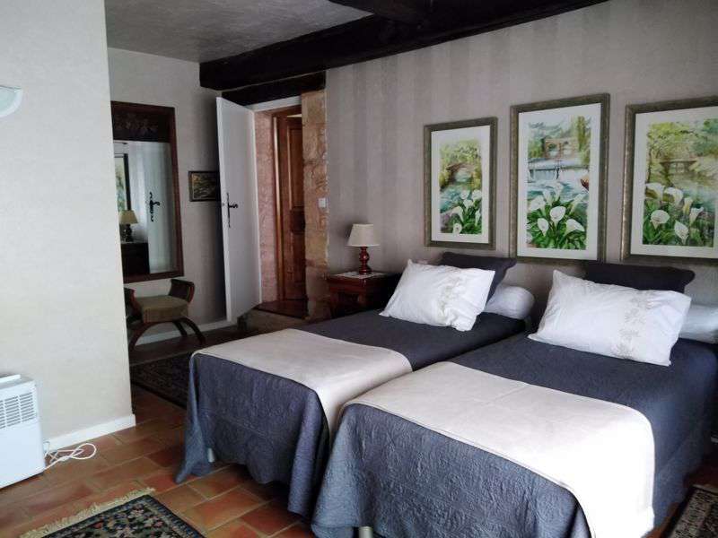 Delightful manoir tucked away in the Lot countryside, set in over 10 acres