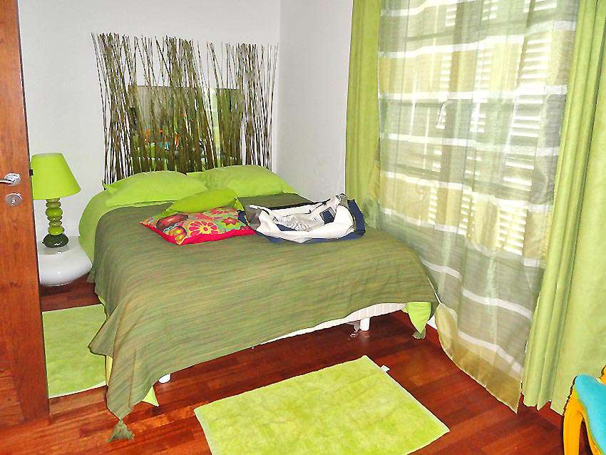 A beautifully renovated 3 storey, double-sized fisherman's house enjoying w