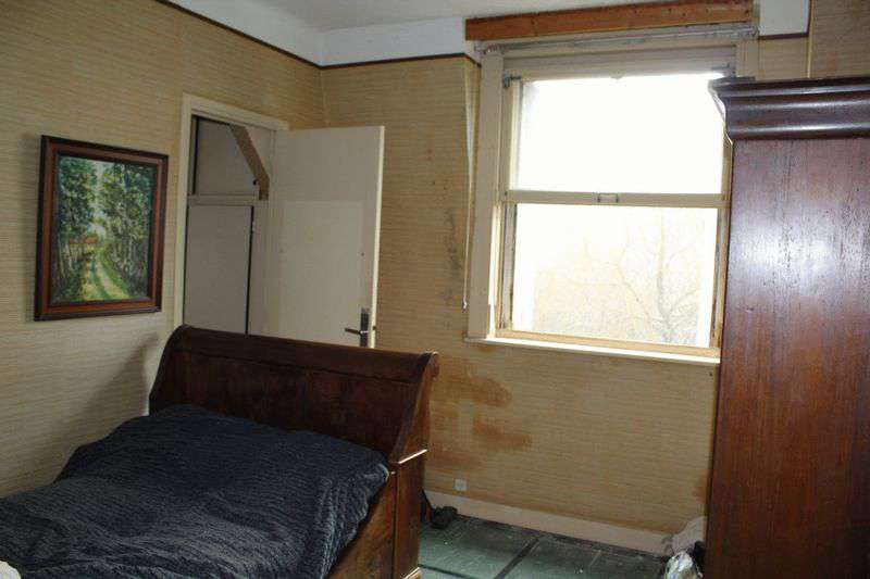 Full of character, this spacious river front house is ideally situated righ