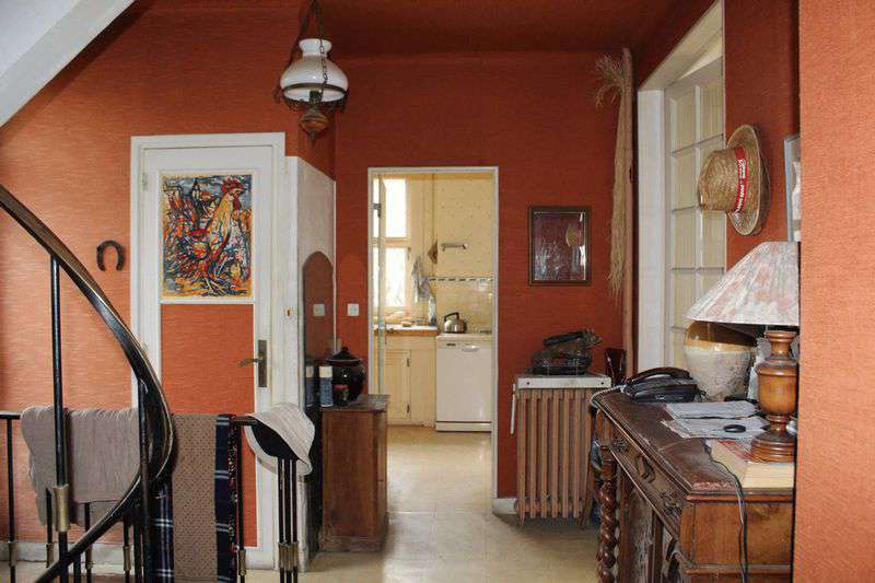 Full of character, this spacious river front house is ideally situated righ