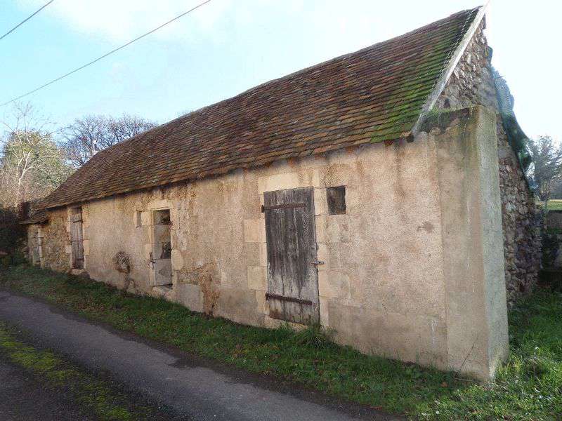 Charming former smallholding, ideally situated within a quiet luscious coun