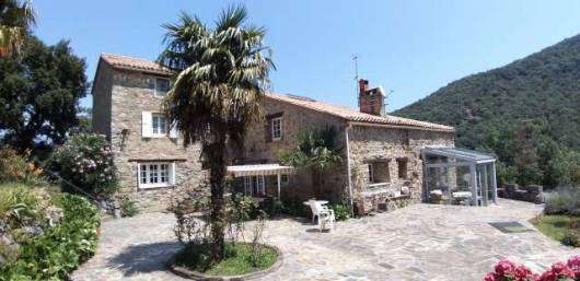 Unique opportunity to acquire a 7 bedroom 17th Century stone Catalan Mas wi