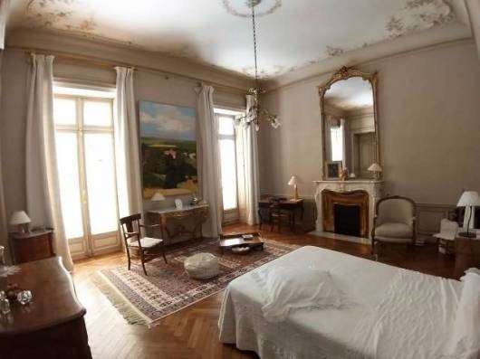 Grand, spacious and unique 19th Century manor house, with a vast total livi