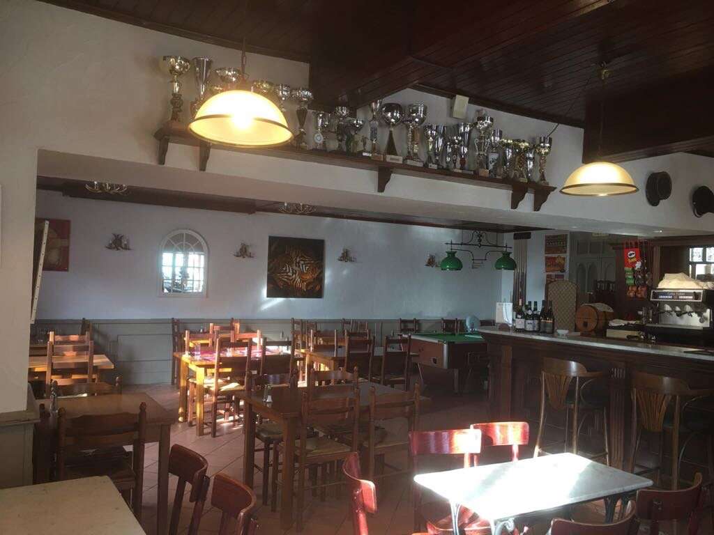 Unique opportunity to acquire a popular bar and restaurant with 2 bedroom a
