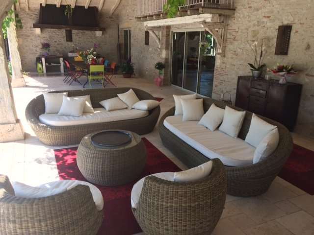 Extraordinary luxury property in guise of this stone farmhouse set in over