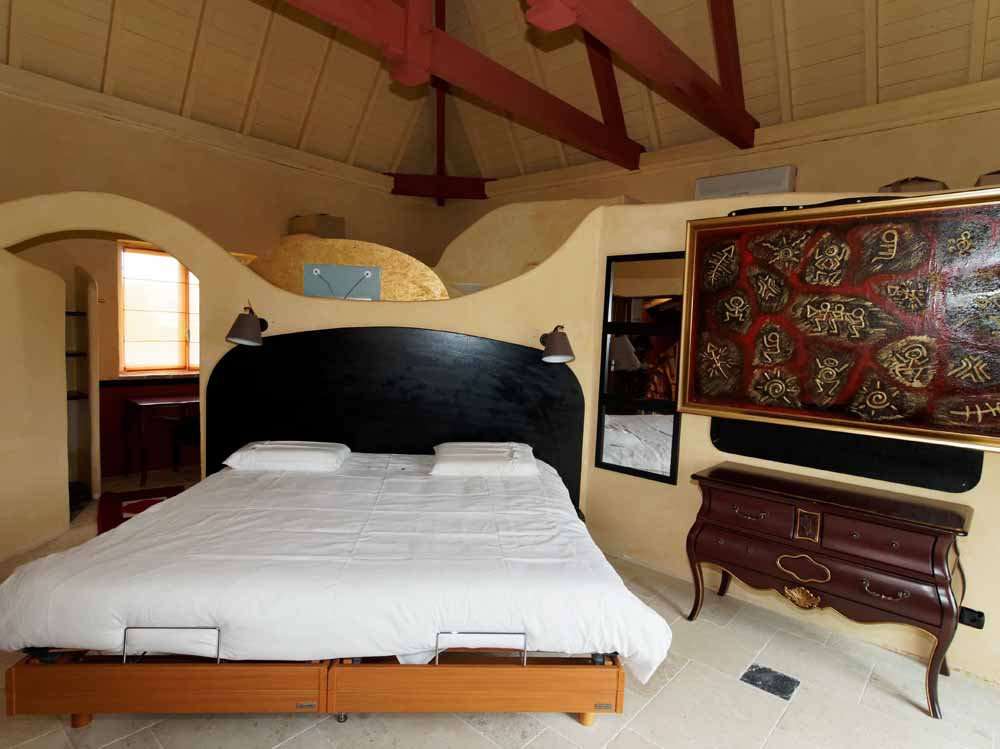 Extraordinary luxury property in guise of this stone farmhouse set in over