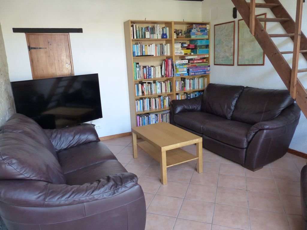 Unique opportunity to acquire a successful gite business incorporating 2 ch