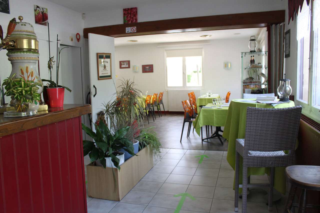 Unique opportunity to acquire a functioning 11 bedroom hotel and restaurant