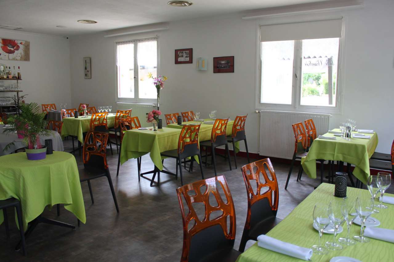 Unique opportunity to acquire a functioning 11 bedroom hotel and restaurant