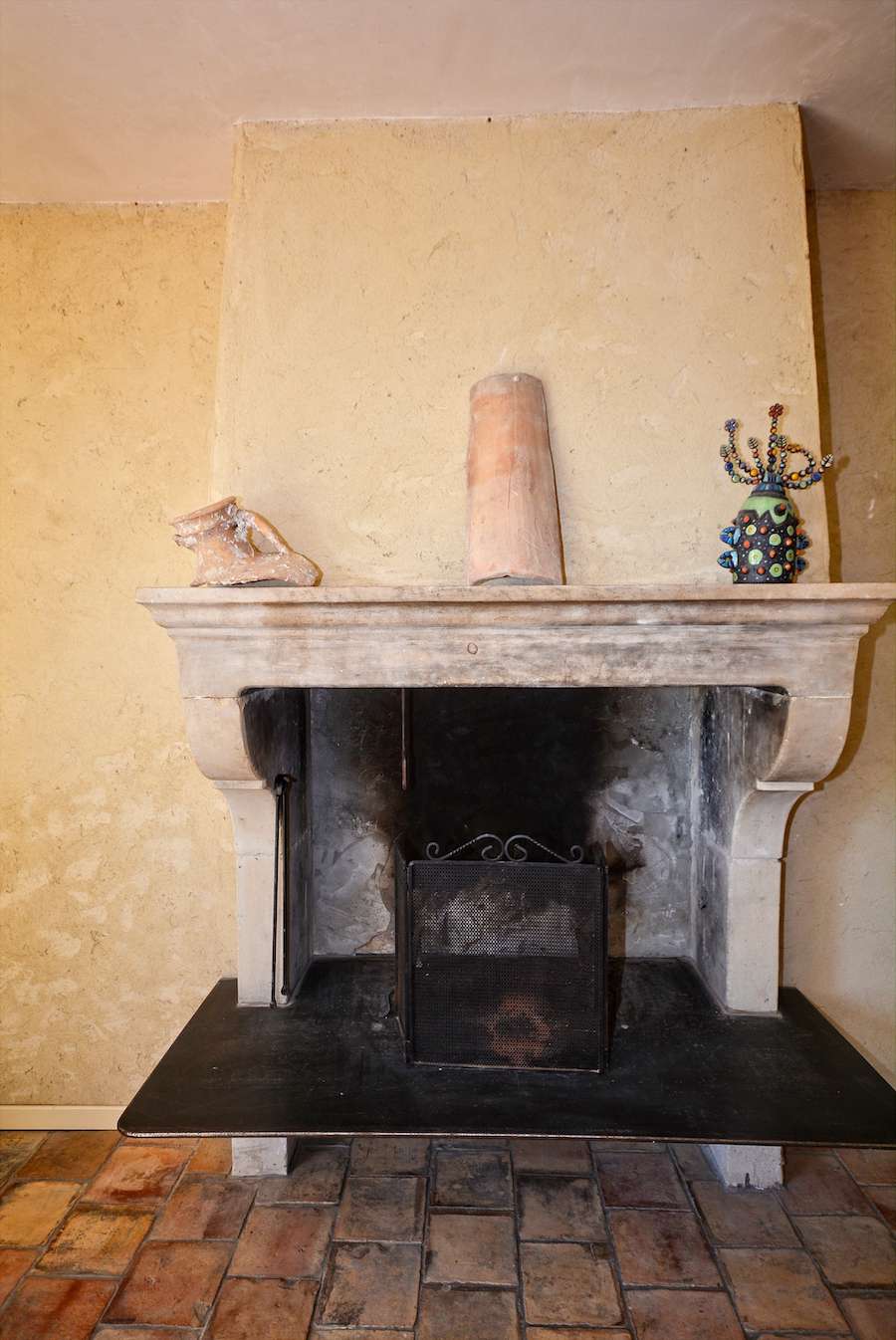 Fabulous Provencal stone farmhouse in the heart of Provencal Drome, less th