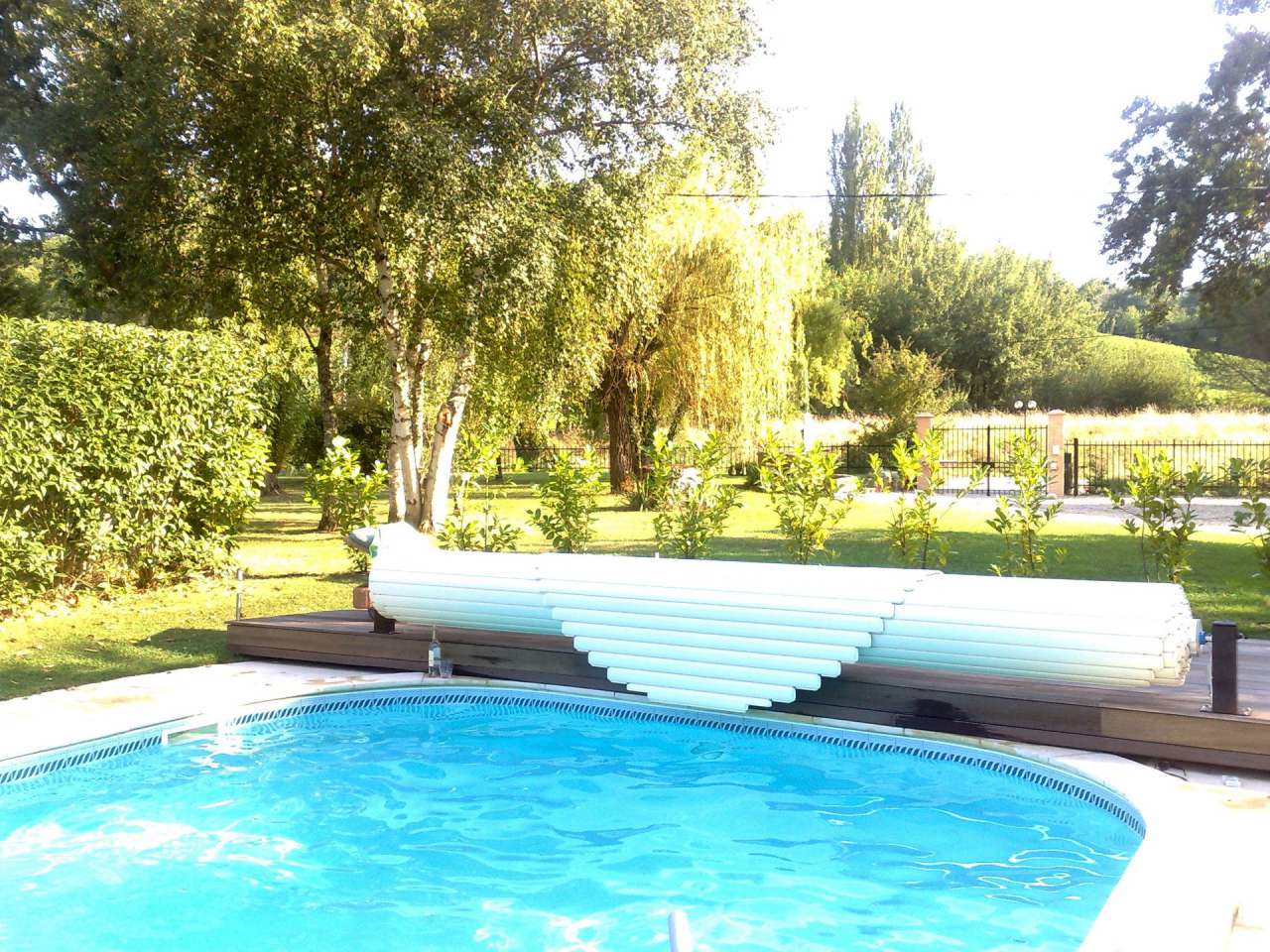 Charming 6 bedroom stone built, river front farmhouse, with a total spaciou