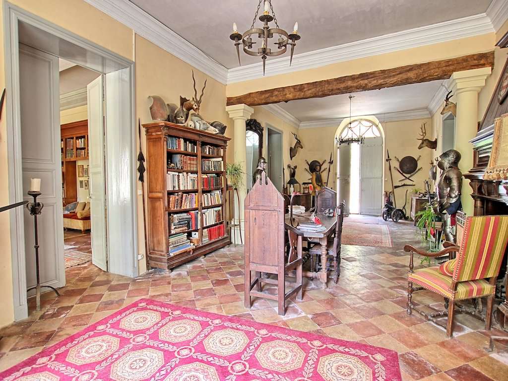 Nestling in over 14 acres of beautiful land is this magnificent South facin