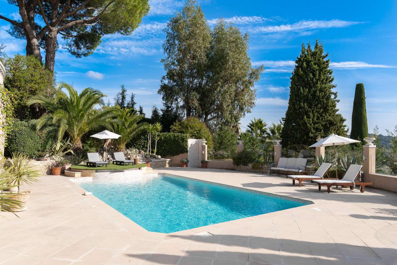 Magnificent 8 bedroom villa, which is probably one of the most stunning vil