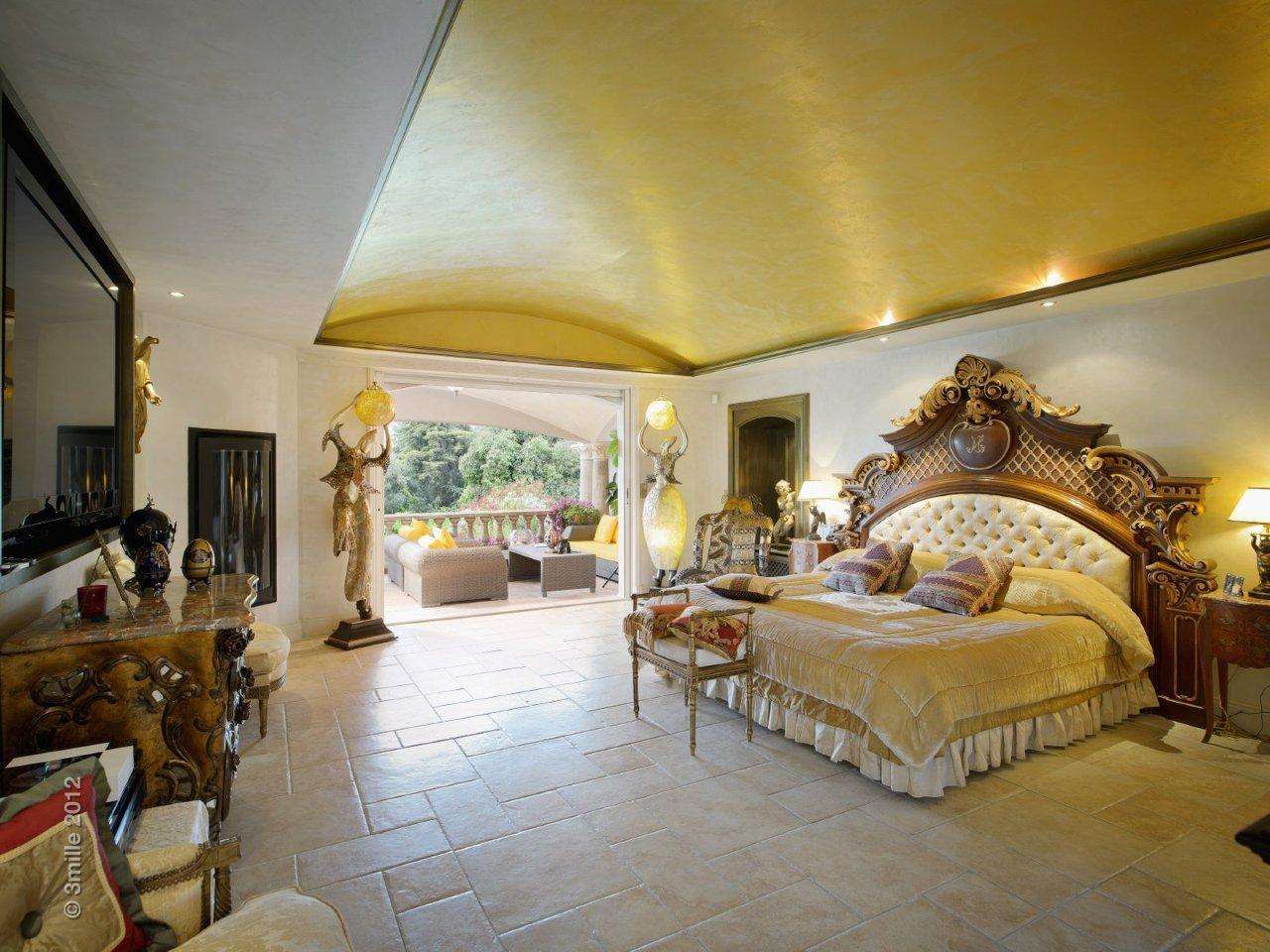 Outstandingly beautiful and elegant fully renovated 5 bedroom luxury Mansio