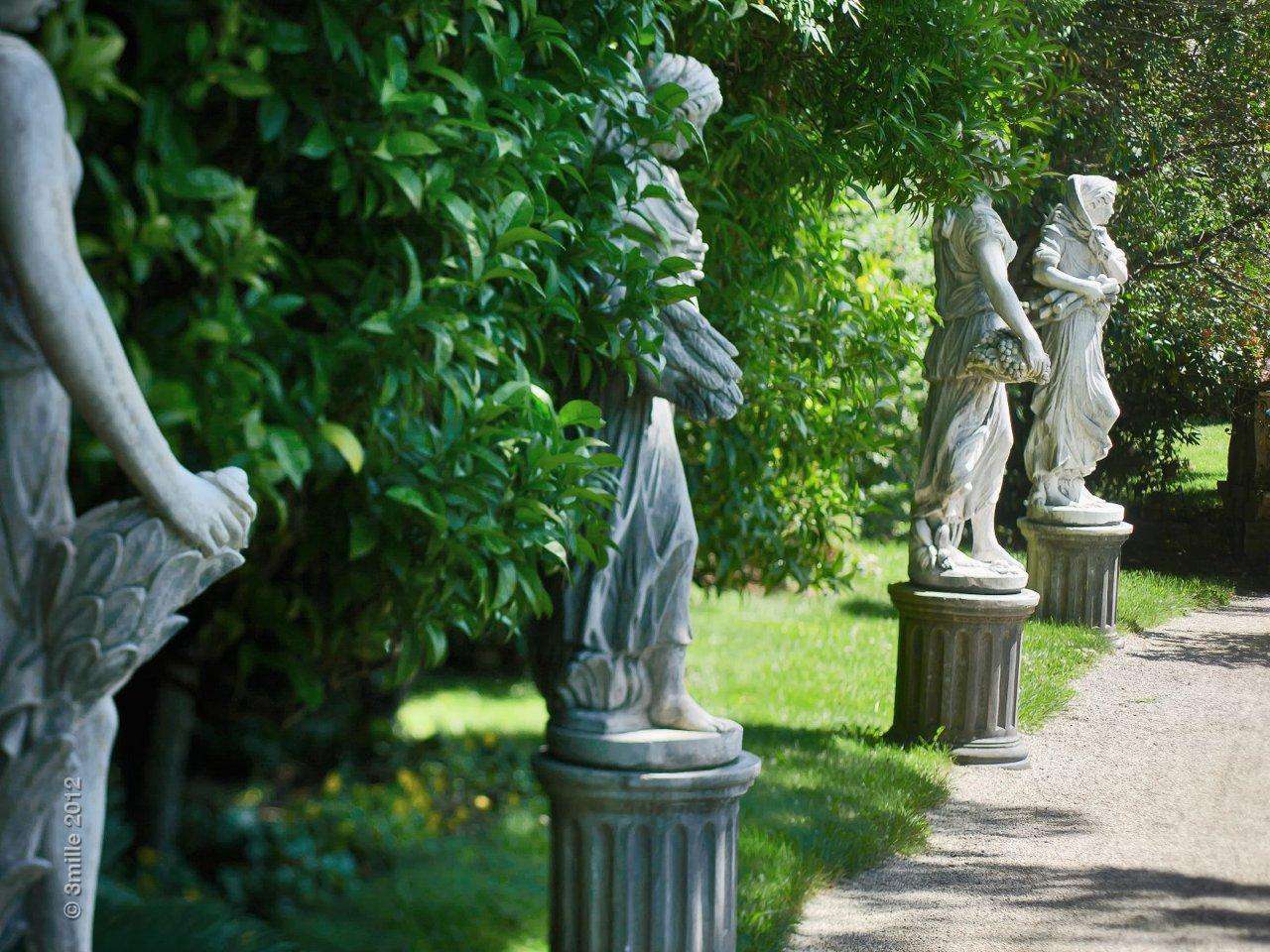 Outstandingly beautiful and elegant fully renovated 5 bedroom luxury Mansio