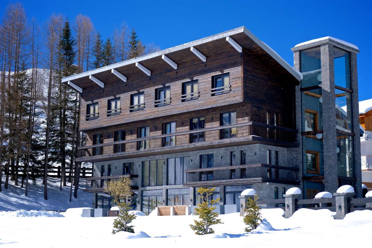 Unique opportunity to acquire an exceptional 8 bedroom luxury boutique hote