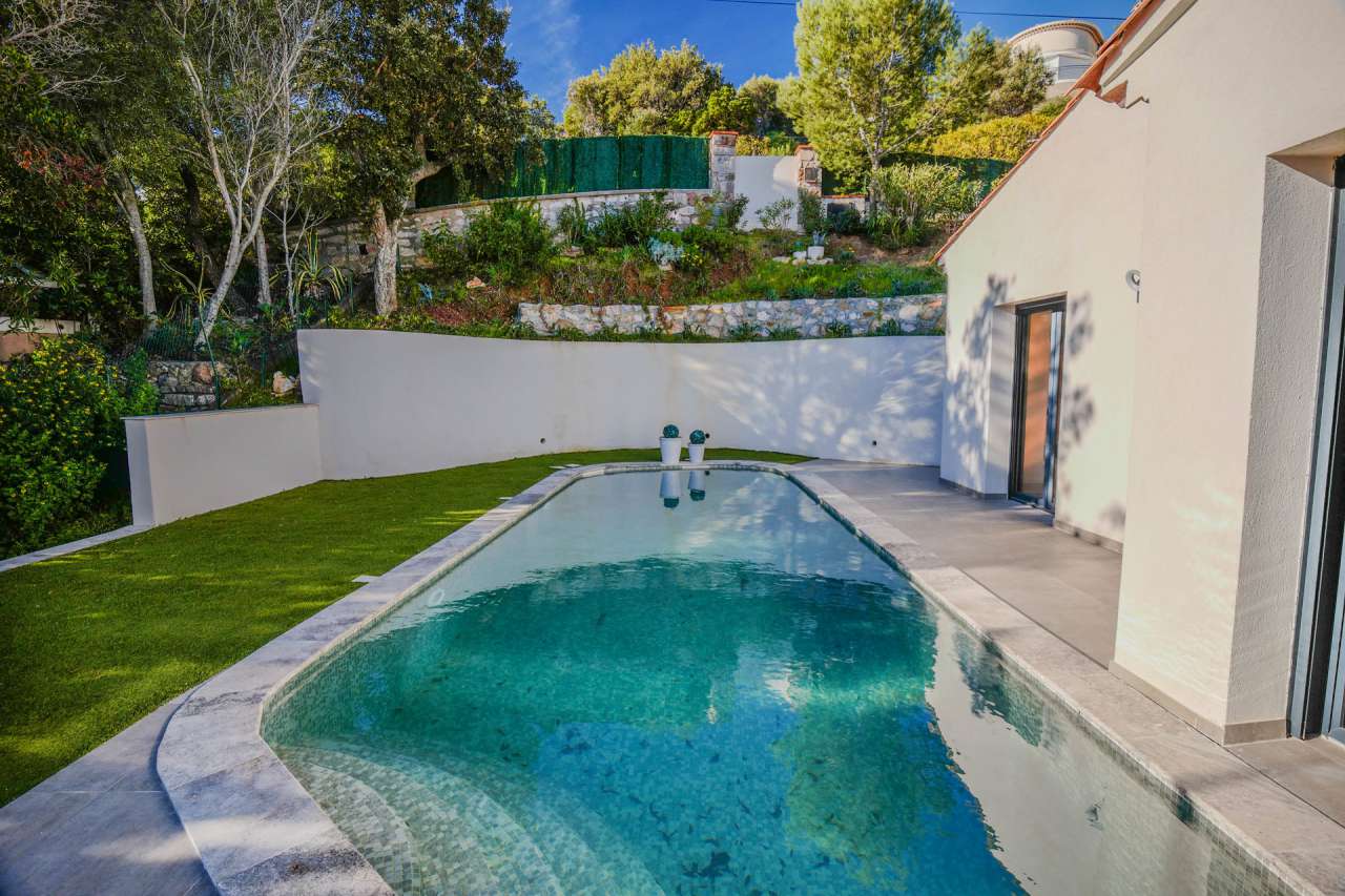 Enjoying exceptional 180 degree panoramic sea views from its peaceful locat