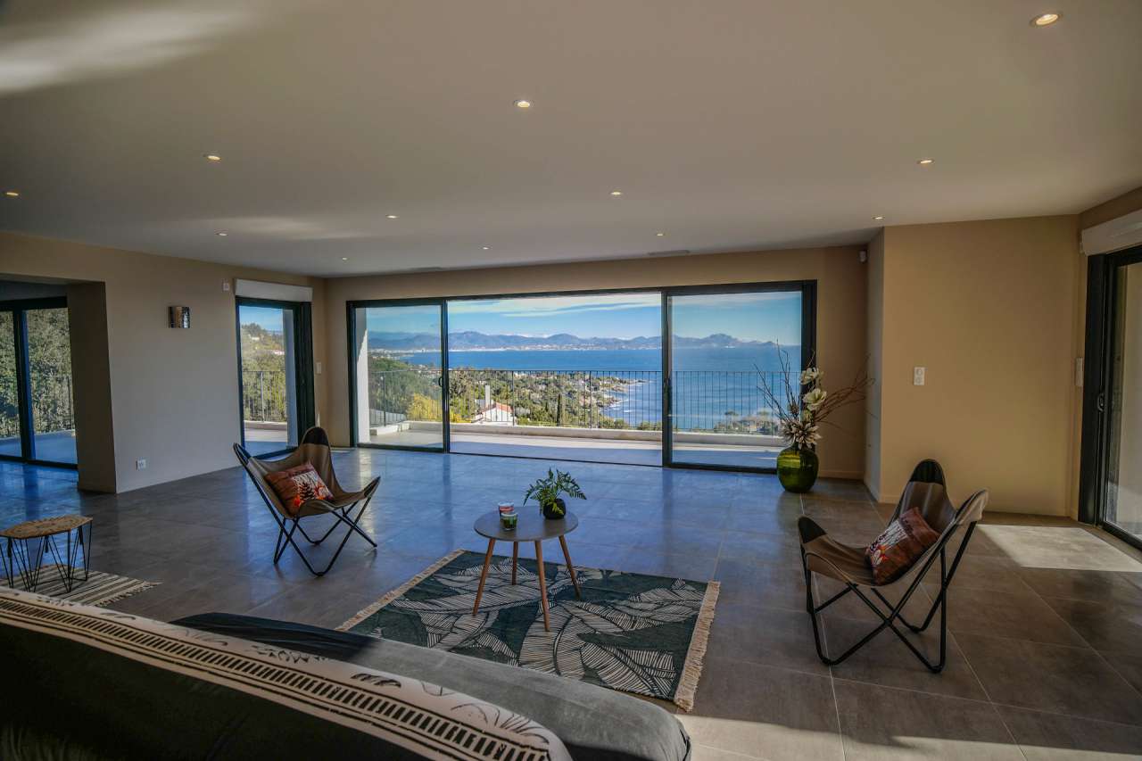Enjoying exceptional 180 degree panoramic sea views from its peaceful locat