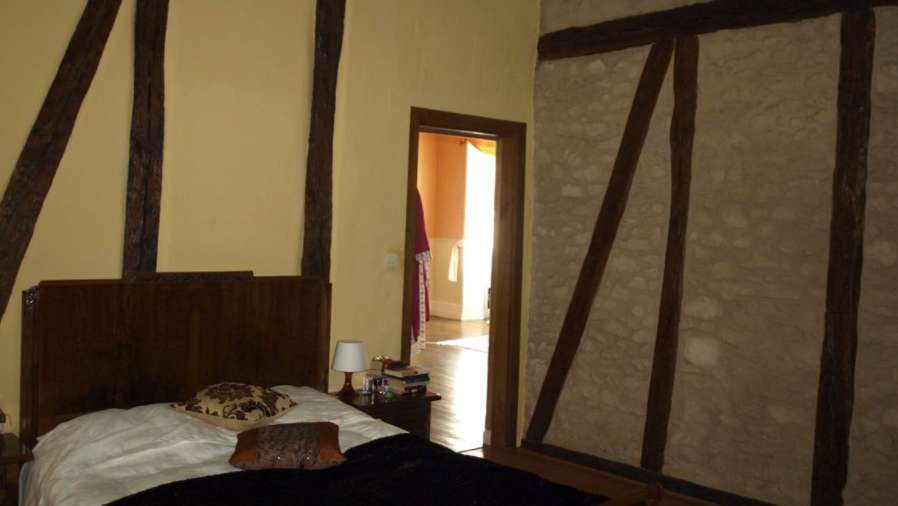 Beautiful 16th century French Chateau with Gites and private lake, nestling