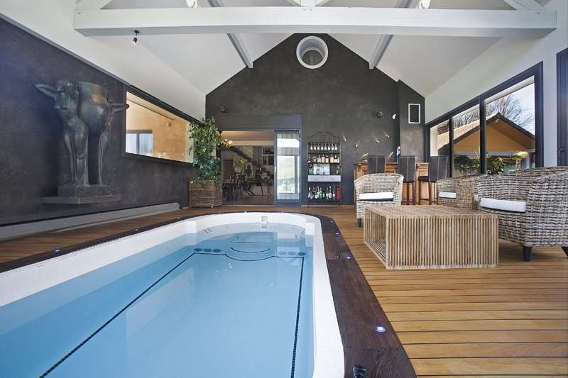 Full of character is this beautiful 6 bedroom house with indoor and outdoor