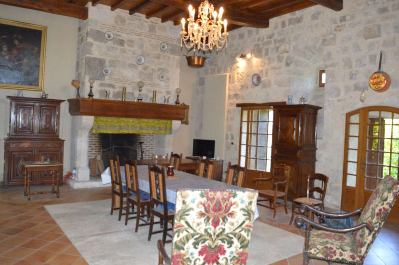 Full of charm and character is this 3 bedroom Twelfth Century Chateau, nest