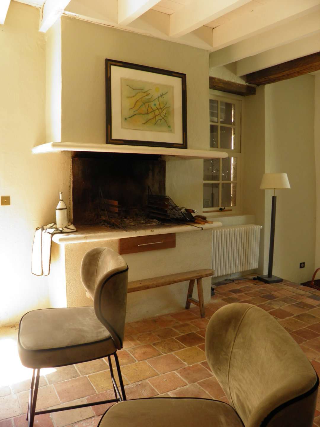 Superb stone built 8 bedroom property, which is ideally set within a quiet