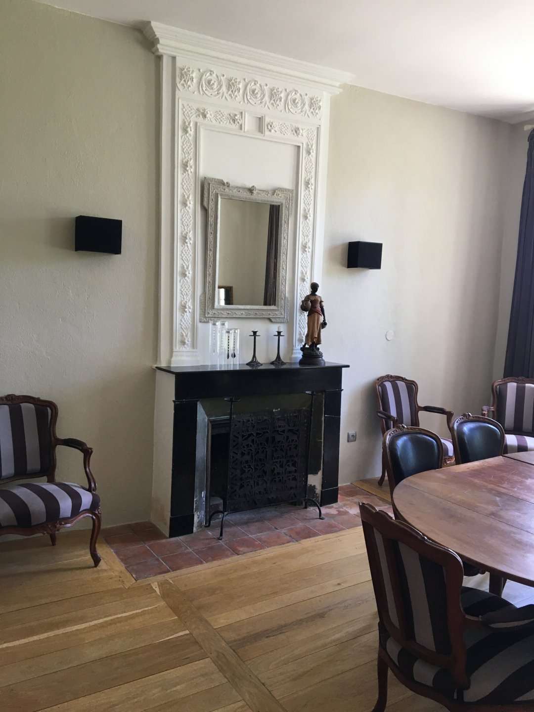 Superb stone built 8 bedroom property, which is ideally set within a quiet