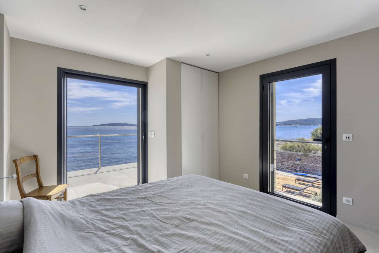 Unique opportunity to acquire an outstanding 6 bedroom waterfront villa wit