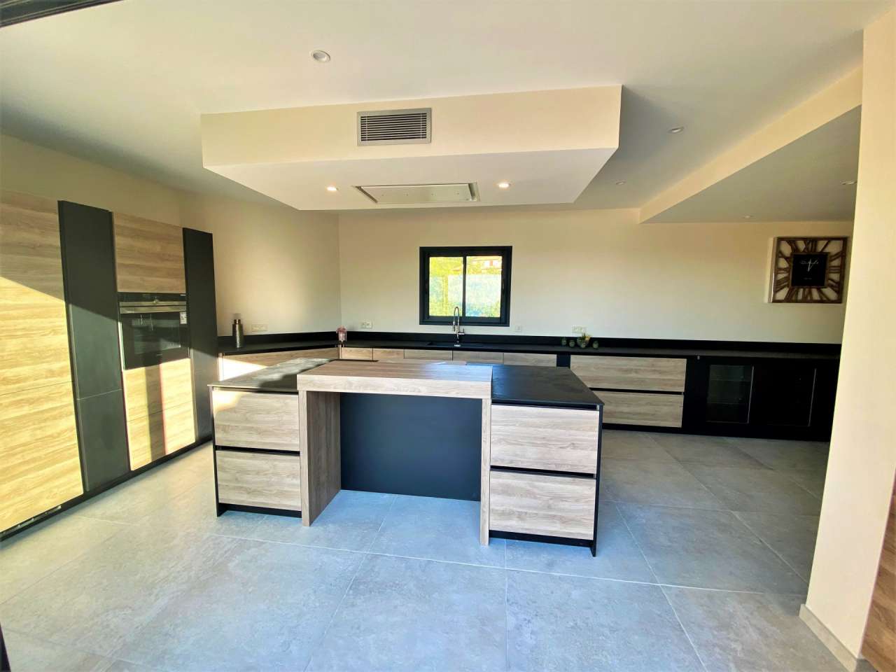 Rare opportunity to acquire a brand new luxurious 5 bedroom South facing vi