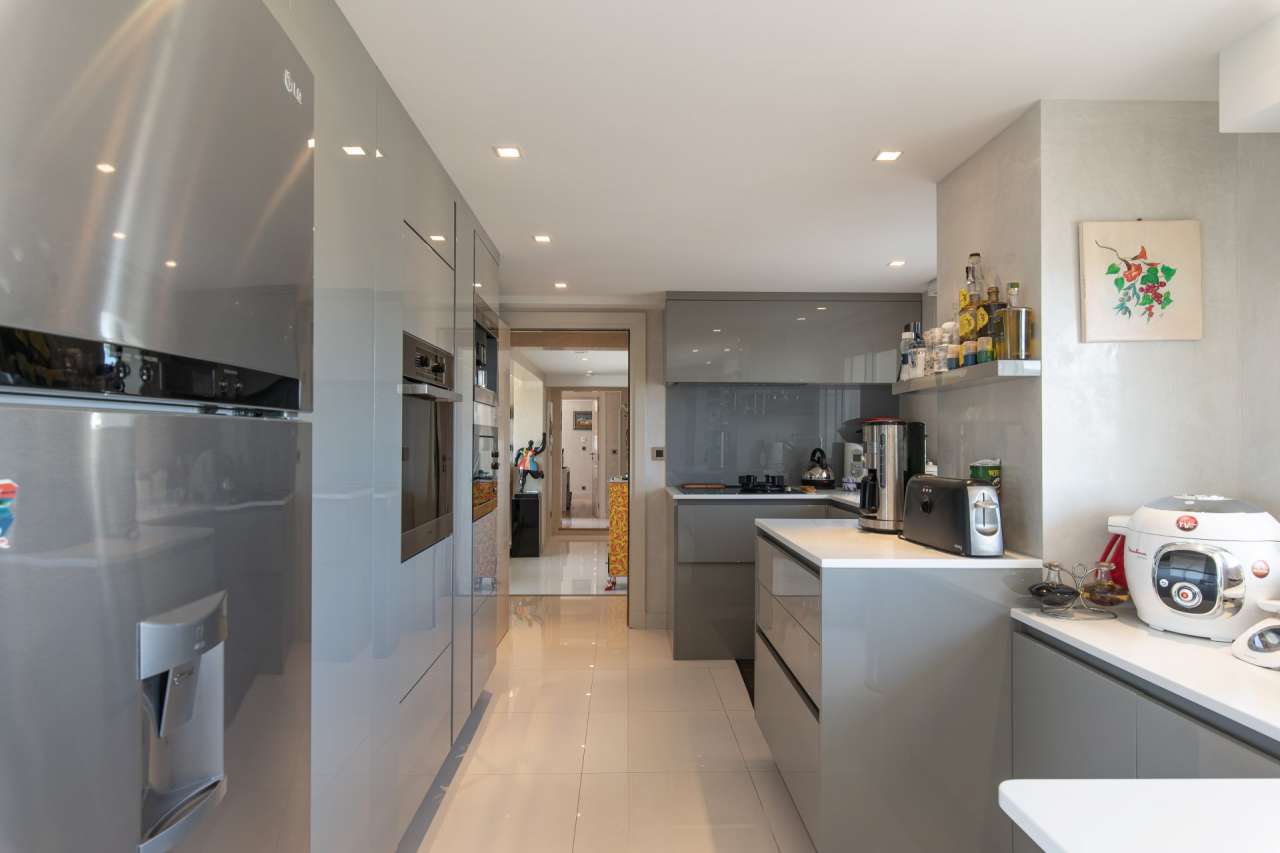 Magnificent 2 bedroom penthouse apartment with stunning sea and marina view