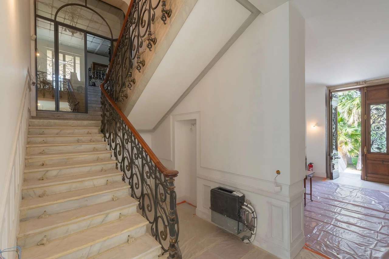 Magnificent, grand and spacious 1900' villa, which is ideally situated just