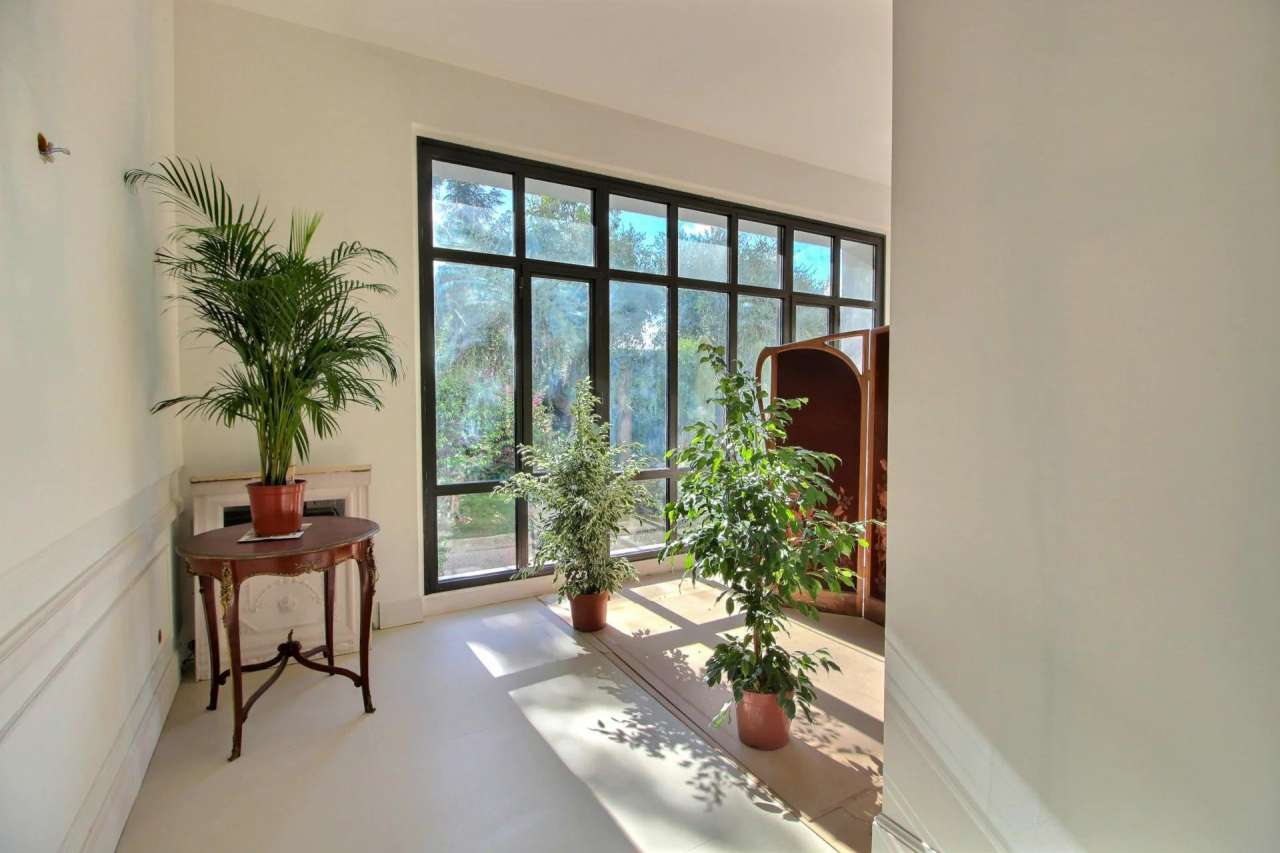 Magnificent, grand and spacious 1900' villa, which is ideally situated just