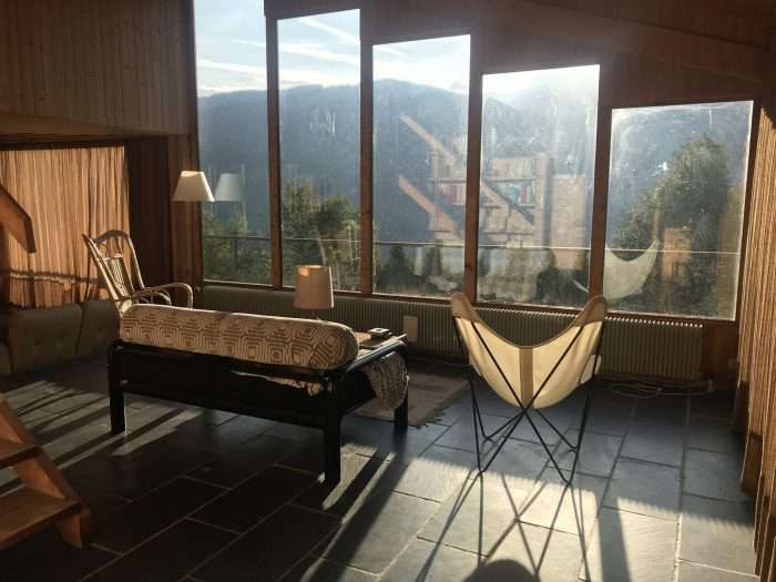 Unique 4 bedroom ski chalet located in a prime and protected setting in Sai