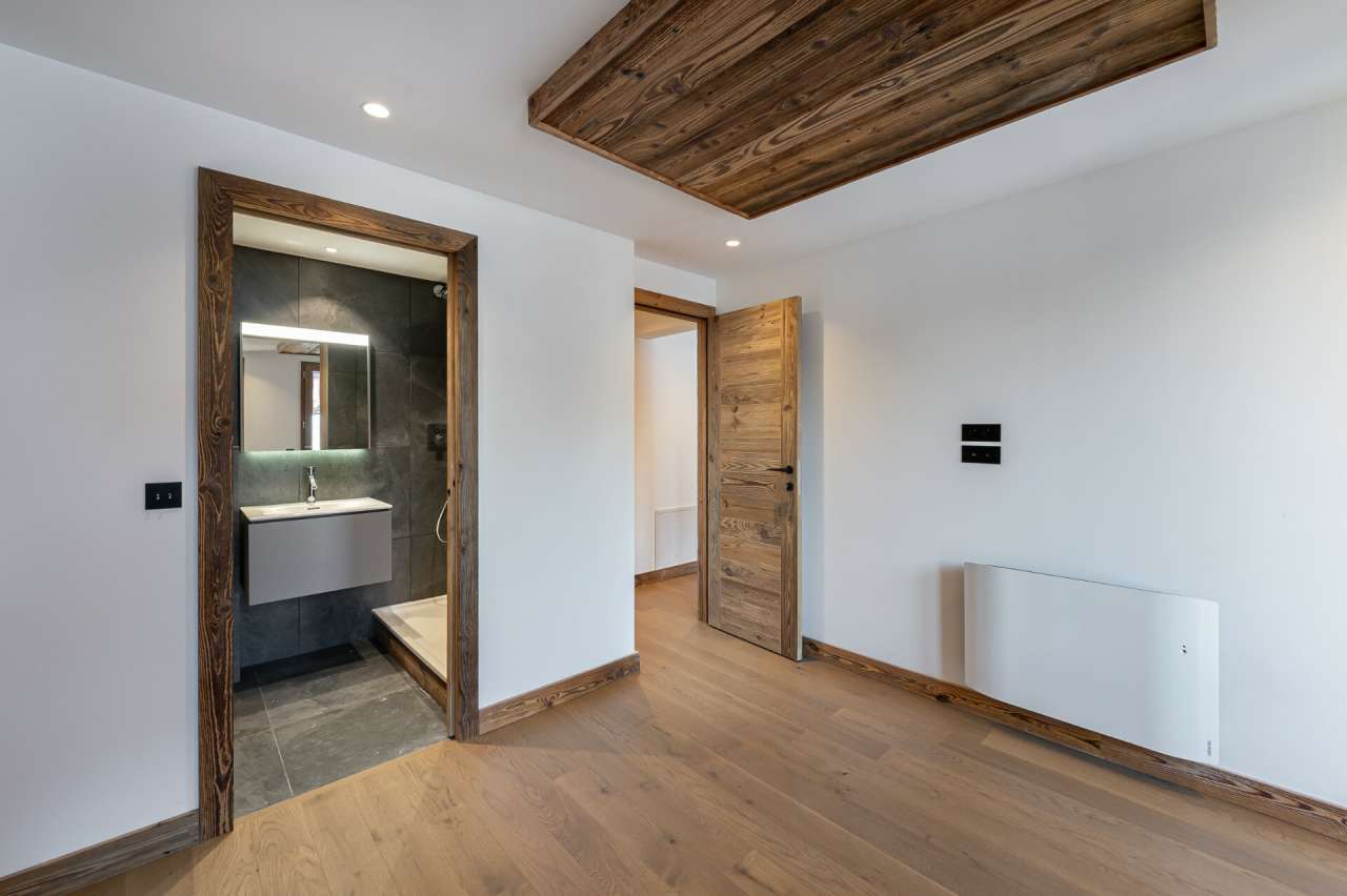 ~With stunning mountain views and situated within a new quiet residence in