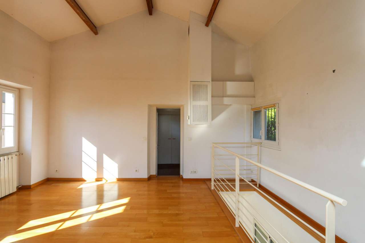 Charming townhouse with in the heart of the village of Saint Jean, located