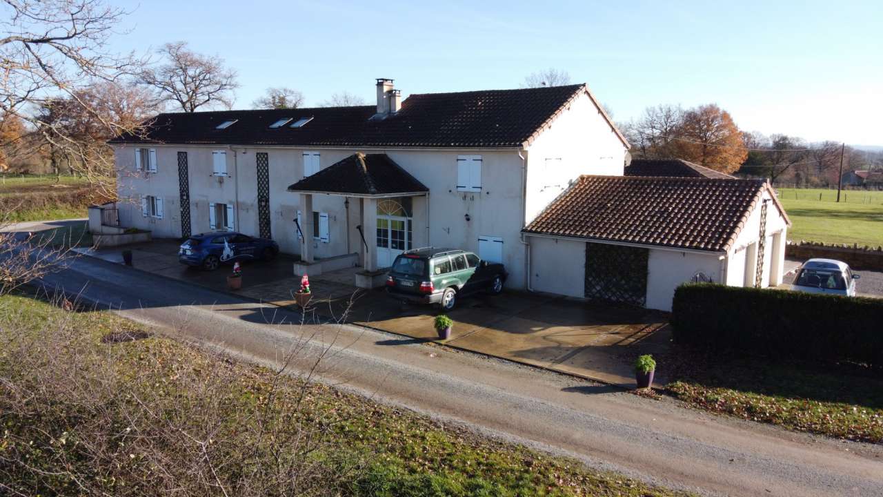 Beautifully and totally refurbished to a very high standard, this stunning